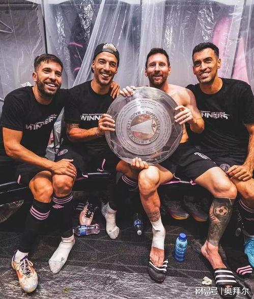 梅西在ins最新爆料图片,揭秘他的足球生活瞬间！”