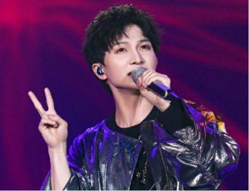 最新爆料周深邓紫棋